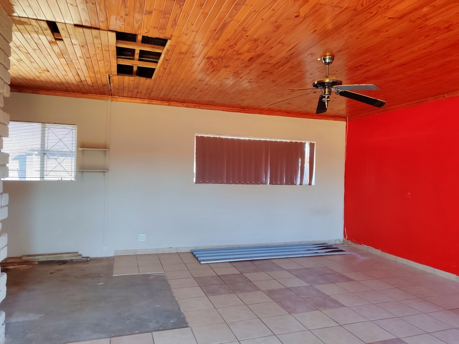 4 Bedroom Property for Sale in Meiringspark North West